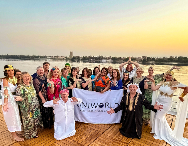 Uniworld-Egyptians group pic