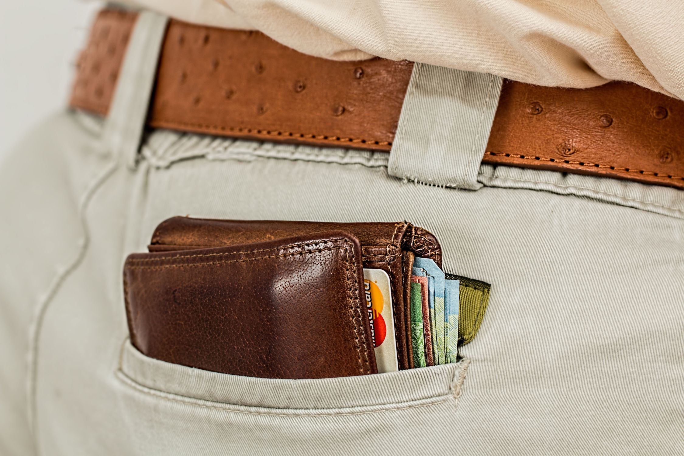 WEB PIC CARD FEE CAPS... RD Generic credit cards wallet payment Oct26 Credit Pixabay