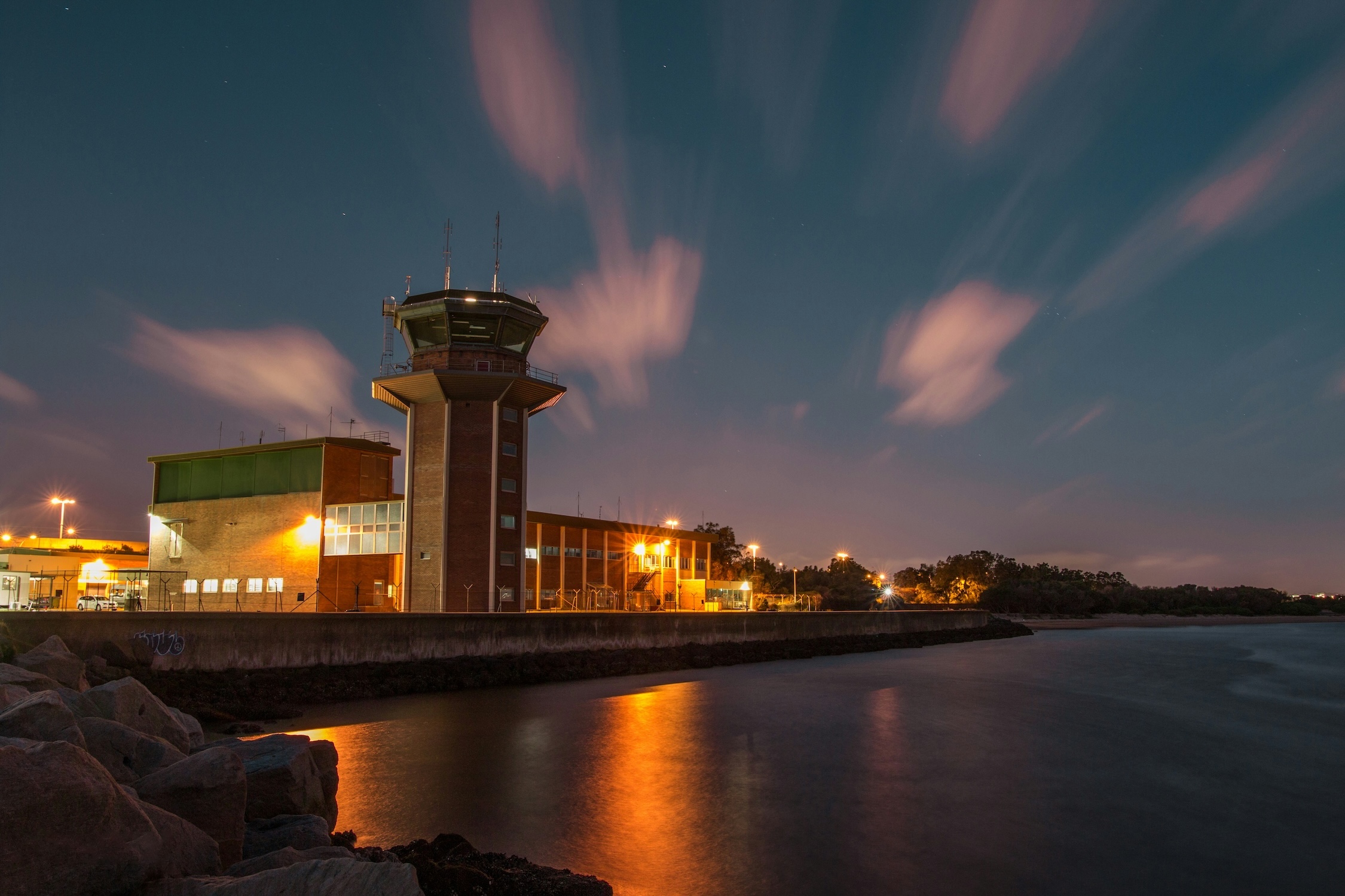 Sydney Airport Control Tower Photo Credit Daniel Kuberek via Unsplash