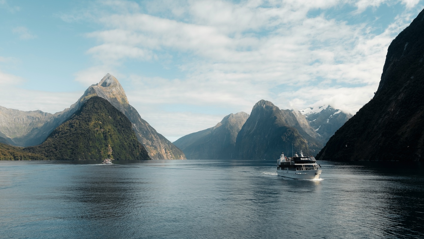 New Zealand Landscape photo credit Owen Roth via Unsplash